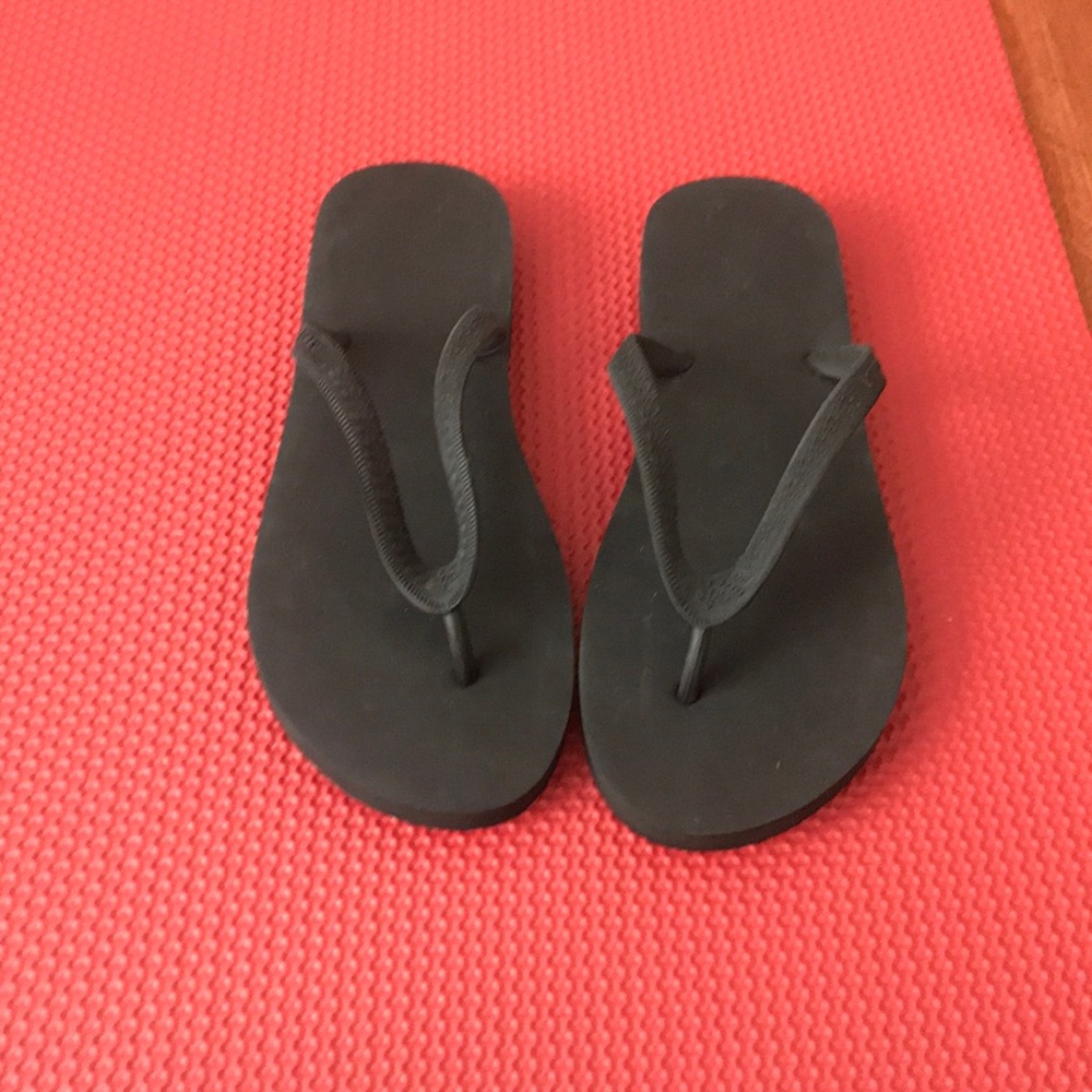 JCREW Black Flip Flops